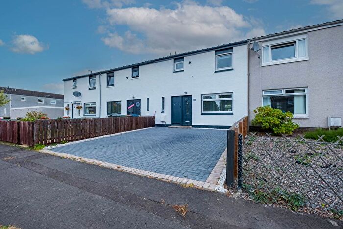 3 Bedroom Terraced House For Sale In Castle Grove, Longforgan, DD2