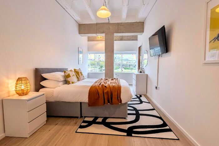 1 Bedroom Flat To Rent In Elder Gate, Central Milton Keynes, MK9