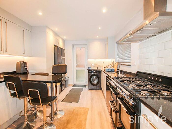 4 Bedroom Property To Rent In Woodstock Drive, Ickenham, UB10