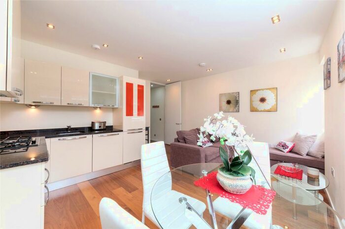1 Bedroom Apartment To Rent In Bevenden Street, Shoreditch, London, N1