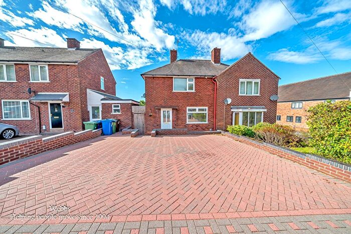 2 Bedroom Semi-detached House For Sale In John Street, Wimblebury, Cannock, WS12