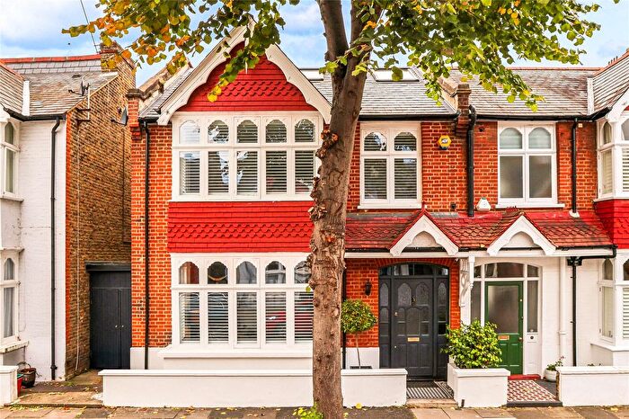 5 Bedroom Semi-detached House For Sale In Merton Avenue, London, W4