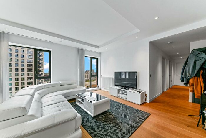 3 Bedroom Apartment For Sale In Java House, London City Island, London, E14