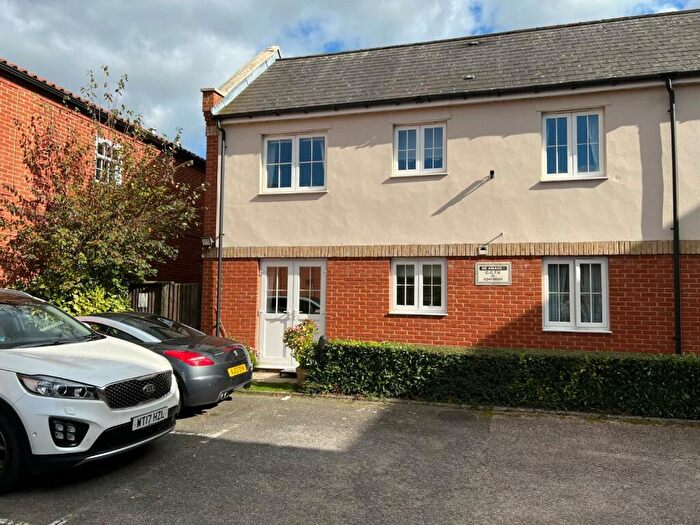 1 Bedroom Flat For Sale In Rosemary Lane, Halstead, CO9