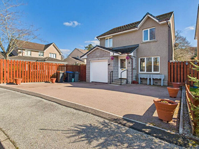 3 Bedroom Detached House For Sale In Kirkland, Kemnay, AB51