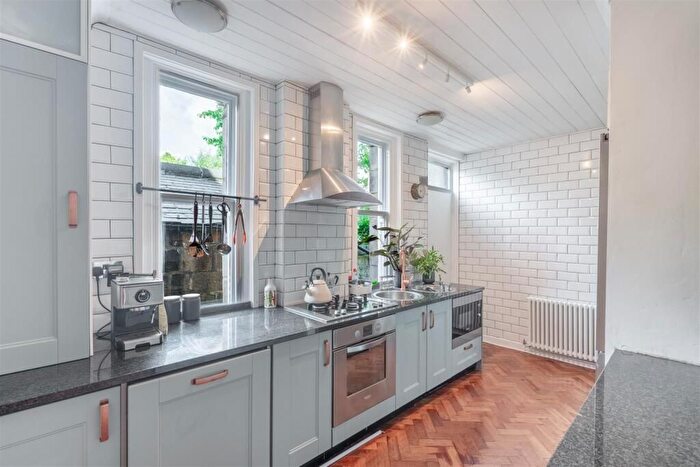 3 Bedroom Terraced House To Rent In Alexandra Road, Addiscombe, Croydon, CR0