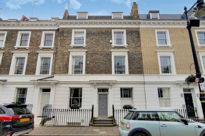 1 Bedroom Flat To Rent In Moreton Place, Pimlico, London, SW1V