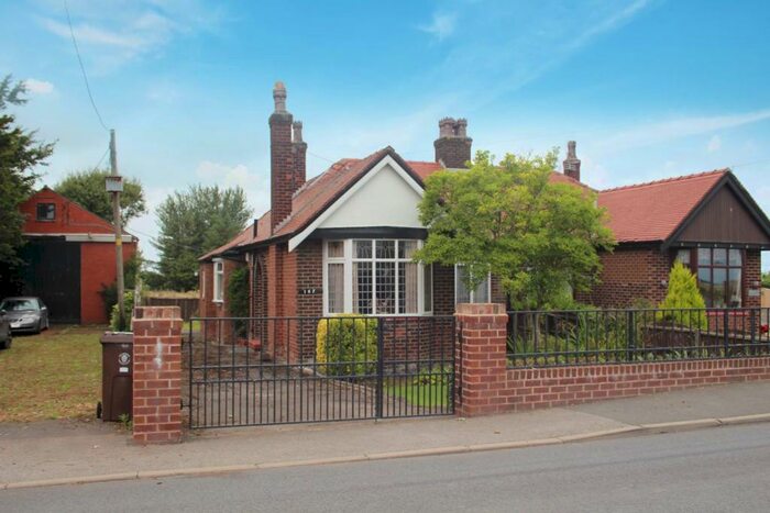 2 Bedroom Semi-Detached Bungalow For Sale In New Lane Pace, Banks, Southport, PR9