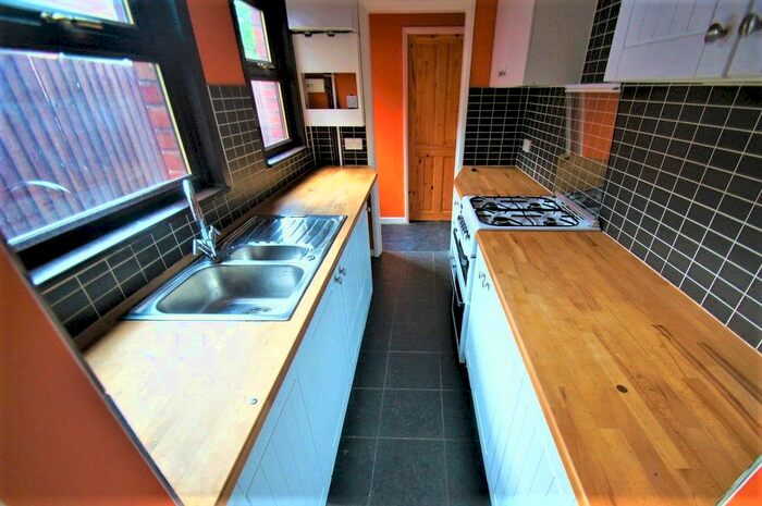 3 Bedroom Terraced House To Rent In Lansdowne Street, Coventry, CV2