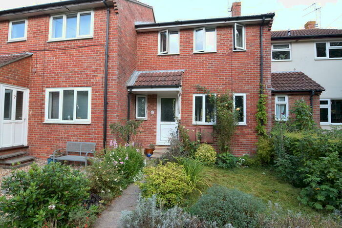3 Bedroom House To Rent In Fisherbridge Road - Preston, DT3