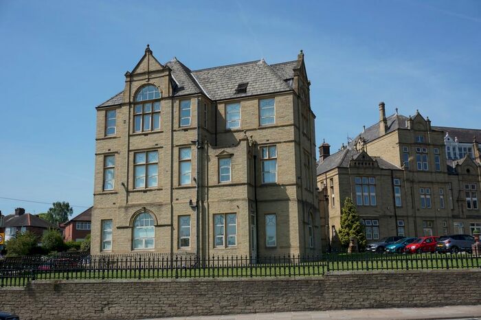 1 Bedroom Flat To Rent In Prescott Street, Halifax, HX1