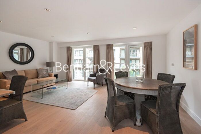 2 Bedroom Flat To Rent In Kew Bridge Road, Brentford, TW8