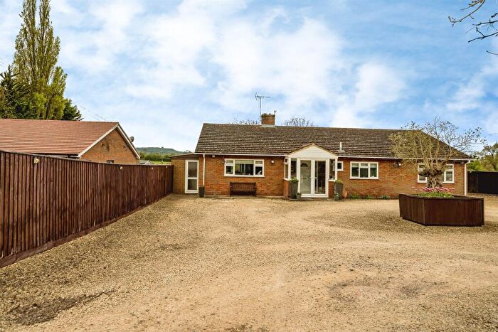 4 Bedroom Detached Bungalow For Sale In Wendover Road, Aylesbury, HP22