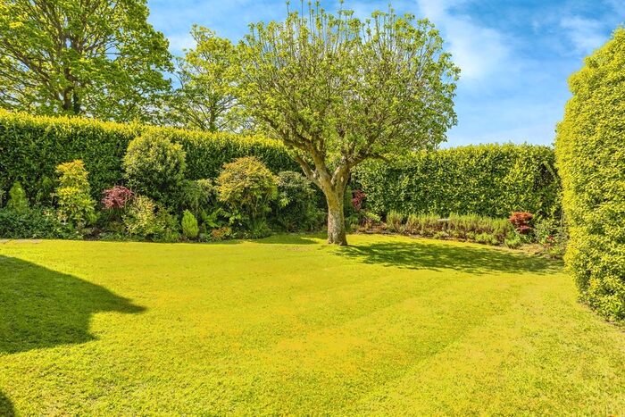 3 Bedroom Detached House For Sale In South Road, Wivelsfield Green, Haywards Heath, RH17