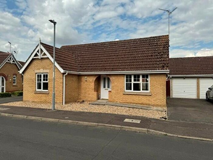 2 Bedroom Bungalow To Rent In Southfields Close, Wisbech, PE13