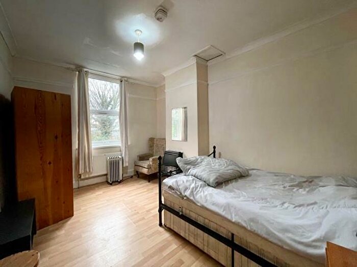 1 Bedroom Apartment To Rent In Monument Road, Birmingham, B16