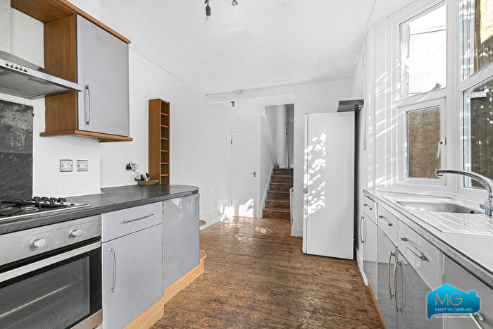 1 Bedroom Apartment To Rent In Cranbrook Park, London, N22