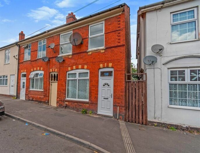 Houses for sale & to rent in WS10 8LL, Oberon Grove, Bentley And