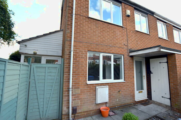 3 Bedroom Semi-Detached House To Rent In Hollybank Drive, Sheffield, Intake, S12