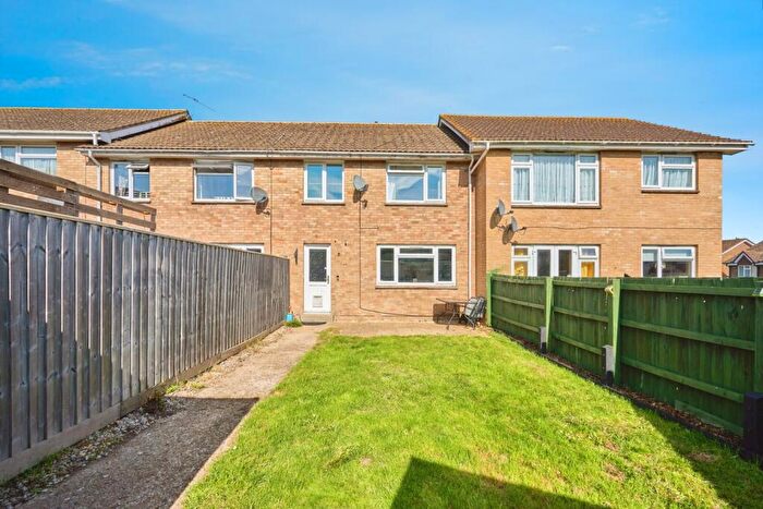 3 Bedroom Terraced House For Sale In Lower Furlongs, Sandown, Isle Of Wight, PO36