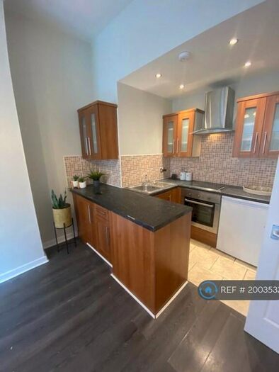 1 Bedroom Flat To Rent In Laurel Street, Glasgow, G11