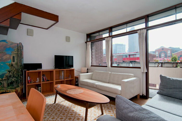 2 Bedroom Apartment To Rent In Basterfield House, London, EC1Y