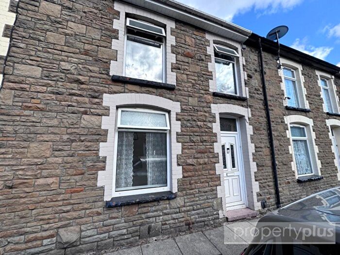 3 Bedroom Terraced House For Sale In Ynys Street, Porth, Rhondda Cynon Taff, CF39