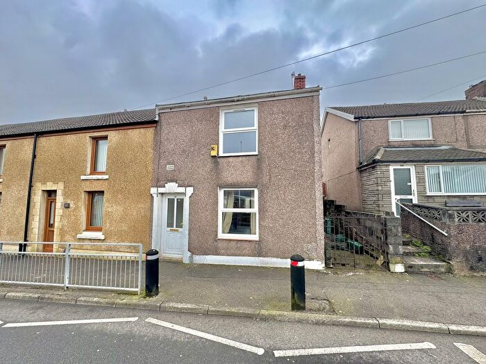 2 Bedroom End Terrace House For Sale In Llangyfelach Road, Brynhyfryd, Swansea, City And County Of Swansea., SA5