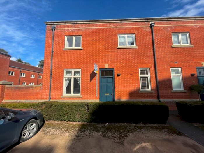 3 Bedroom Semi-Detached House To Rent In Carnarvon Court, Bretby, Burton-On-Trent, Derbyshire, DE15