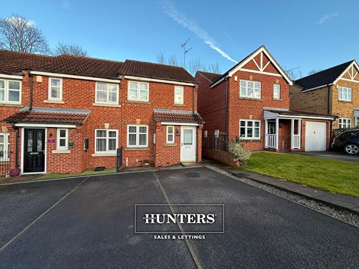 2 Bedroom End Of Terrace House To Rent In Telford Close, Castleford, WF10