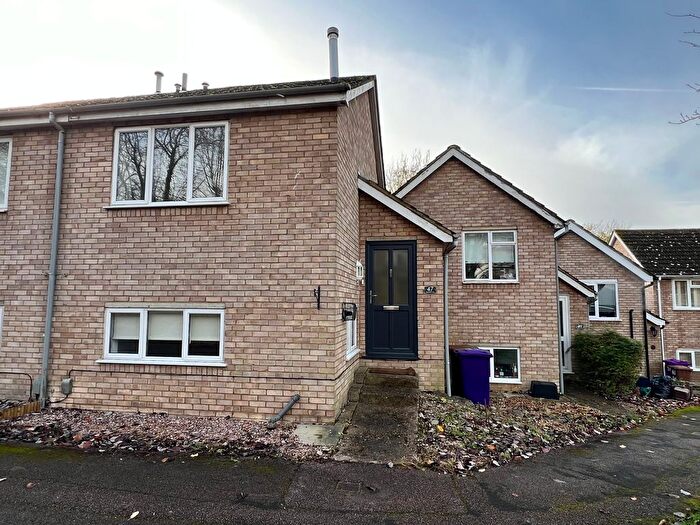 2 Bedroom Terraced House To Rent In Shepherd Close, Royston, SG8