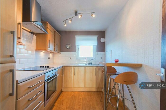 2 Bedroom Flat To Rent In Budhill Ave, Glasgow, G32