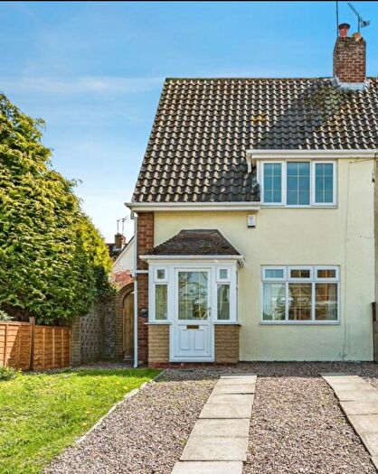 2 Bedroom Semi Detached House To Rent In Ketley Hill Road, Dudley, DY1