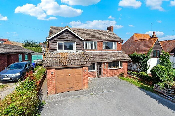 4 Bedroom Detached House For Sale In Westcliff Drive, Minster-On-Sea, Kent, ME12