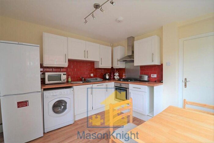 4 Bedroom End Of Terrace House To Rent In Gristhorpe Road Selly Oak, B29