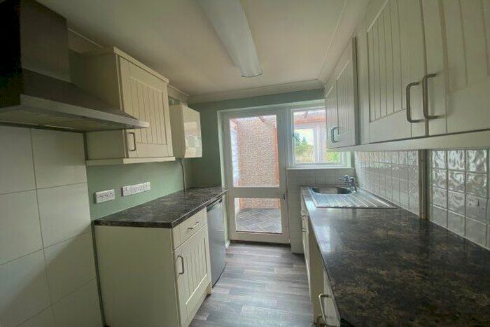 2 Bedroom Property To Rent In The Close, Royston, SG8
