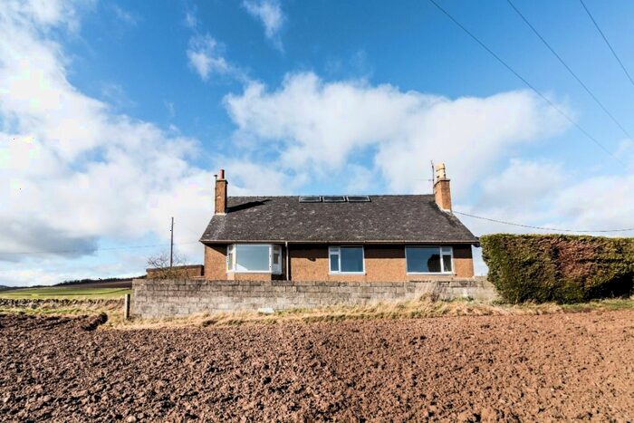 5 Bedroom Villa To Rent In Middle Brighty Farm, Angus, DD4