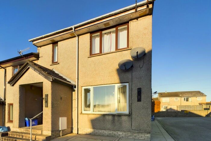 1 Bedroom Flat To Rent In Hayclose Court, Kendal, Cumbria, LA9