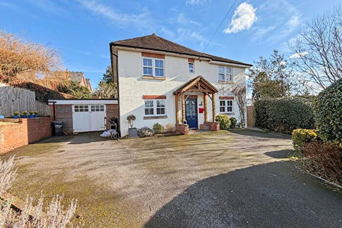 4 Bedroom Detached House For Sale In Wimborne, BH21