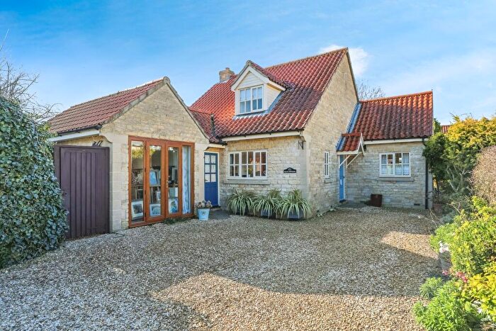 4 Bedroom Detached House For Sale In Woodgate Lane, Maxey, Peterborough, PE6