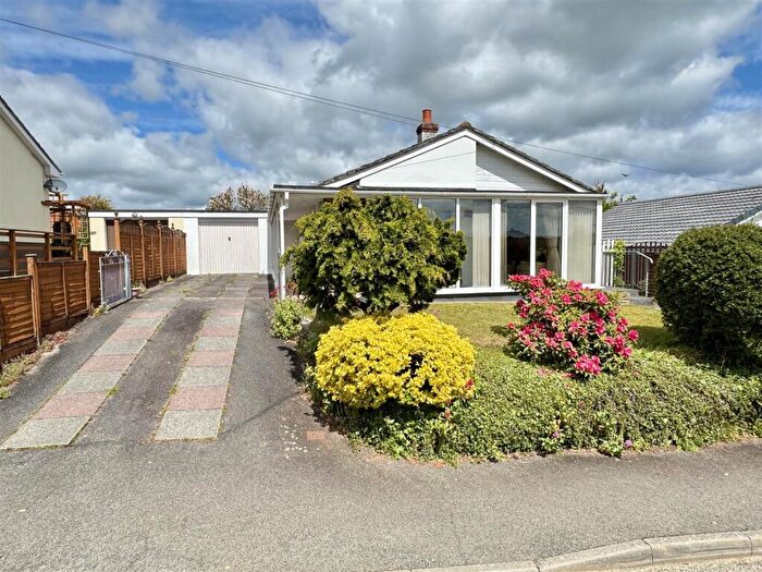 2 Bedroom Detached Bungalow For Sale In Tregoney Hill, Mevagissey, PL26