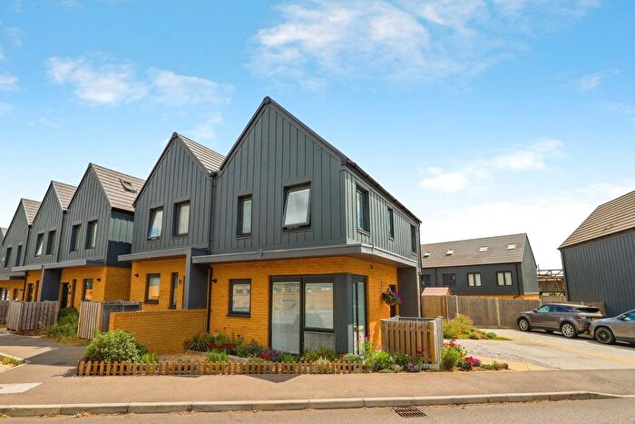 2 Bedroom Semi-Detached House For Sale In Jupiter Road, Milton Regis, Sittingbourne, Kent, ME10