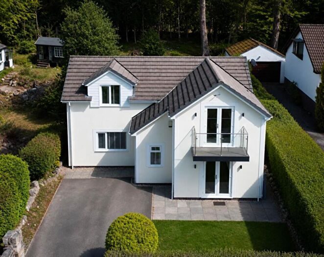 2 Bedroom Detached House For Sale In Cefn Bychan Road, Pantymwyn, Mold, CH7