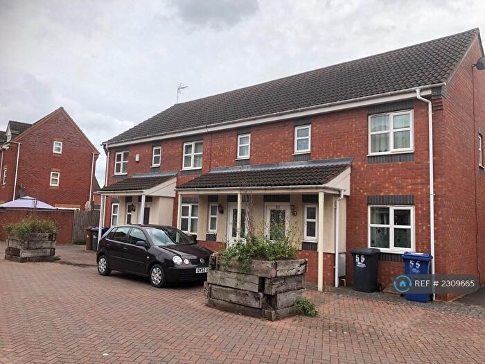 3 Bedroom Terraced House To Rent In Castilla Place, Burton-On-Trent, DE13