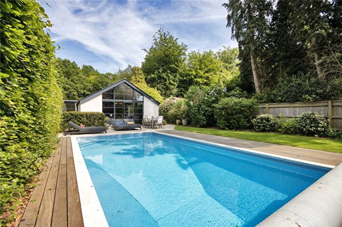 4 Bedroom Detached House For Sale In Shenden Way, Sevenoaks, Kent, TN13