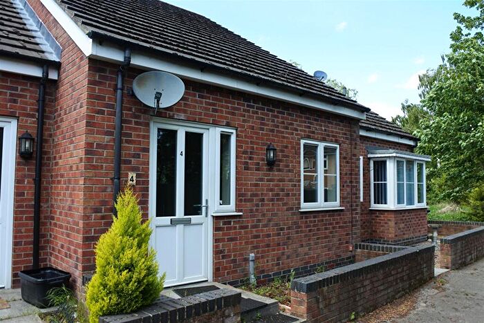 2 Bedroom Terraced Bungalow To Rent In Paddock Mews, Market Rasen, LN8