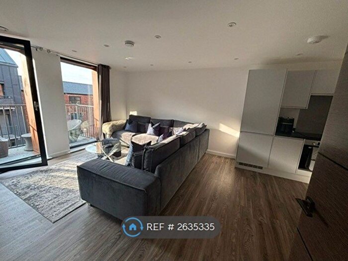 1 Bedroom Flat To Rent In Robinson Way, Chester, CH1