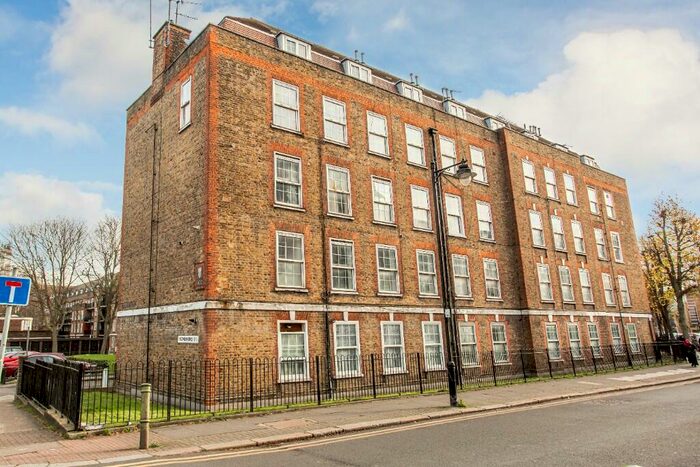 3 Bedroom Flat To Rent In Somerford Street, London, E1