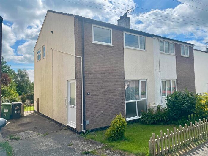 3 Bedroom Semi-Detached House For Sale In Cil Y Graig, Menai Bridge, LL59