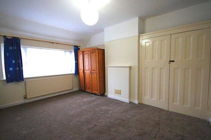 5 Bedroom Semi-Detached House To Rent In Neeld Crescent, Wembley, Middlesex, HA9